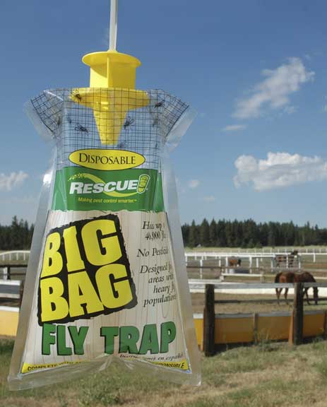 Rescue! Disposable Non-toxic BIG BAG Fly Trap Country Size